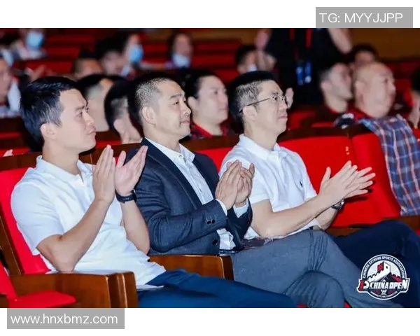 广州极限运动队与重庆极限运动队赛后复盘团队协作的精彩瞬间与经验分享 广州极限运动队与重庆极限运动队赛后复盘团队协作的精彩瞬间与经验分享